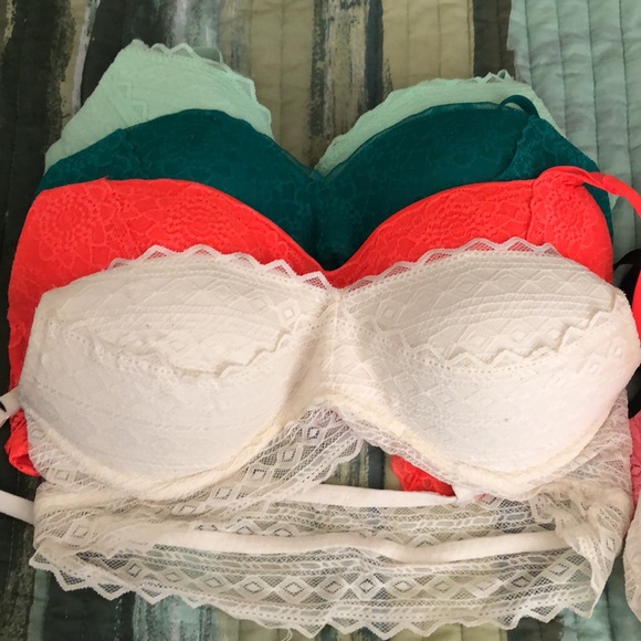 PINK by VS lace bra bundle - Picture 6 of 6